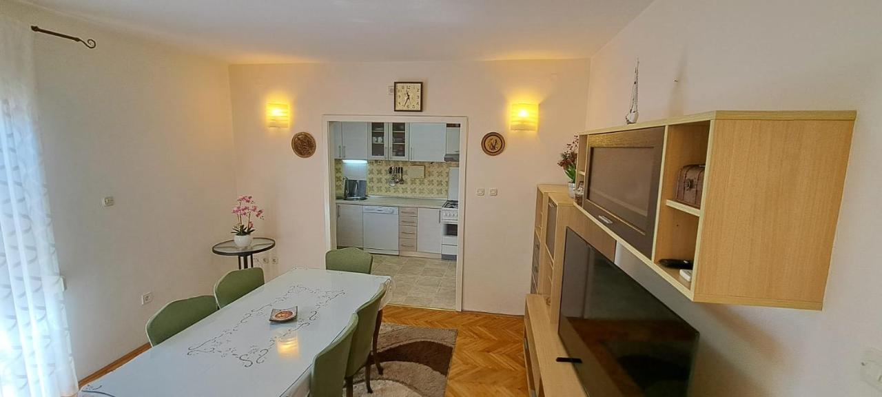 Apartment Sego Kastela Exterior photo